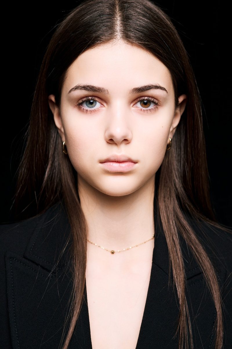 Cristina Maghear book email (36)